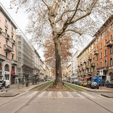 Appartement Grazioso à Milan Extérieur photo