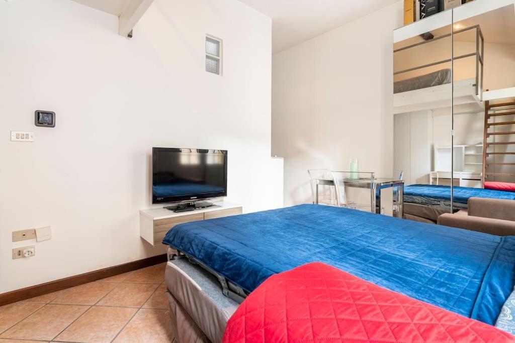 Appartement Grazioso à Milan Extérieur photo