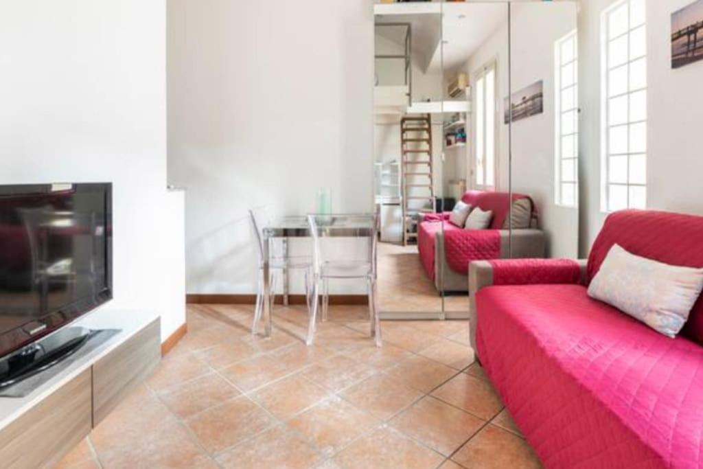 Appartement Grazioso à Milan Extérieur photo
